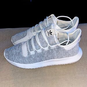 Adidas tubular size 11